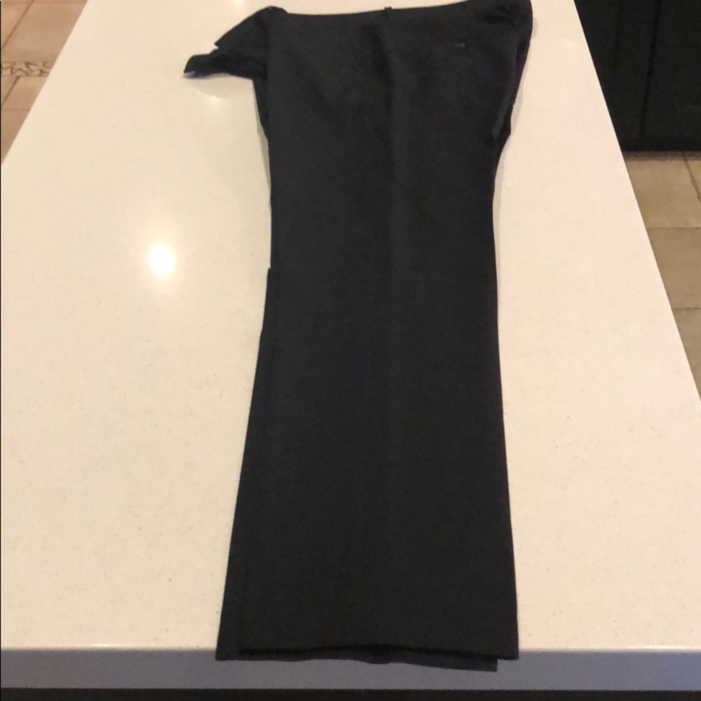 H&M men’s slim fit pants.